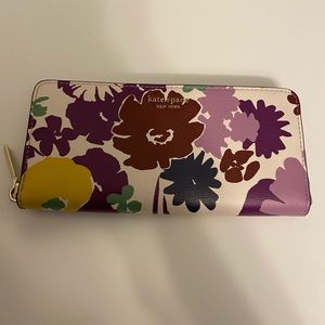 Kate Spade Spencer Garden floral continental zip around wallet
